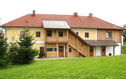 Hostal G�stehaus Schloss Bernau