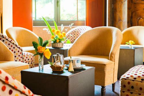Hotel Logis H�tel La Br�che De Roland