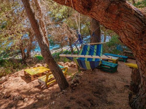 The Sea Cave Camping