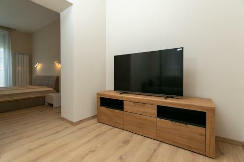 Hostal ???????? ?????? ???????? ?????? / Luxury Studios ?the Old Batak?