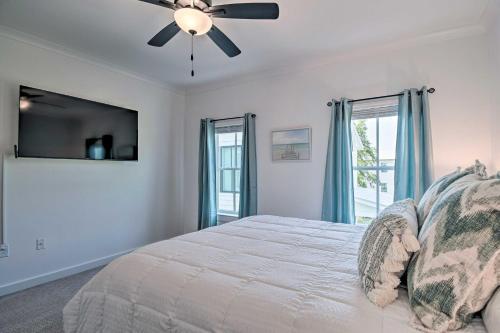 Orange Beach Home With Deck And Wolf Bay Views!