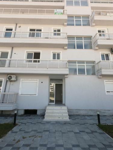 R&i Sea And Mountain View Apartments Radhim�