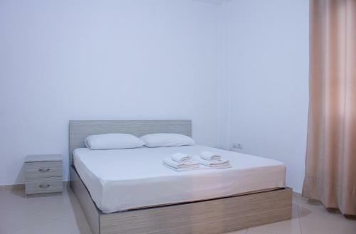 Hostal Rent Rooms Villa Ismolli