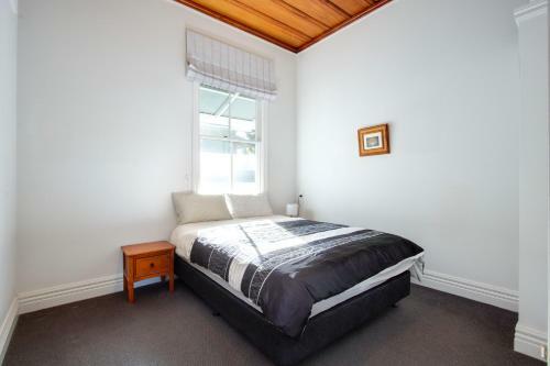 Coastal Villa - Napier Holiday Home