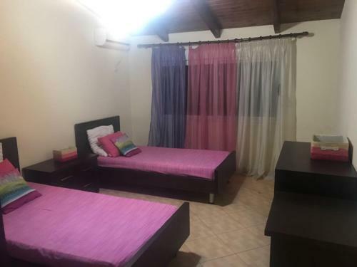 Lovely 2 Bedroom Apartment