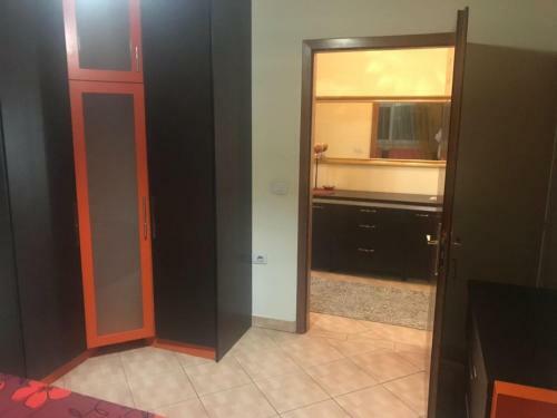 Lovely 2 Bedroom Apartment