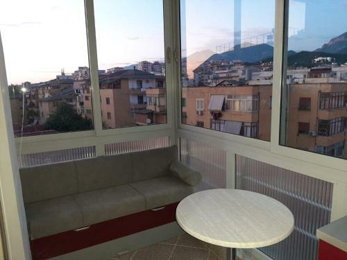 Apartamento Erjoni's Guest House
