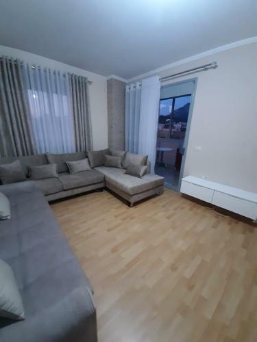 Apartamento Erjoni's Guest House