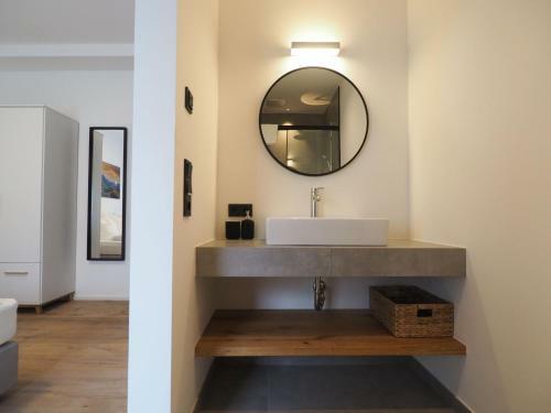 Inviting Holiday Home In Diensten Am Hochk�nig With Terrace