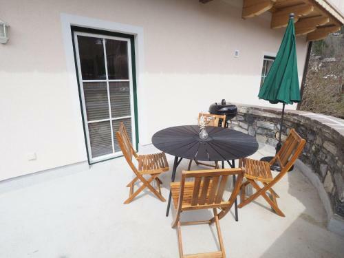 Inviting Holiday Home In Diensten Am Hochk�nig With Terrace