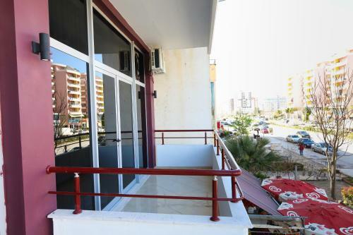 Hotel Dhoma Me Qera Vlore Albania