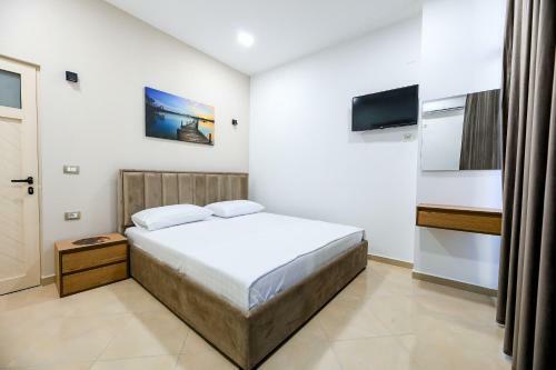 Hotel Dhoma Me Qera Vlore Albania