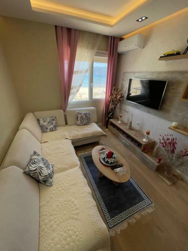 Juan Apartment