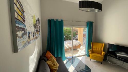 Villa Limnaria Gardens M03