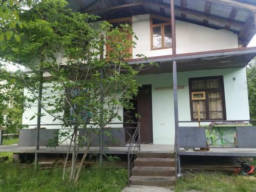 Madona's House In Tsesi