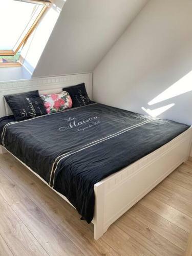 Apartamento Shabby Chick 3 Bedroom Mezonet With Balcony