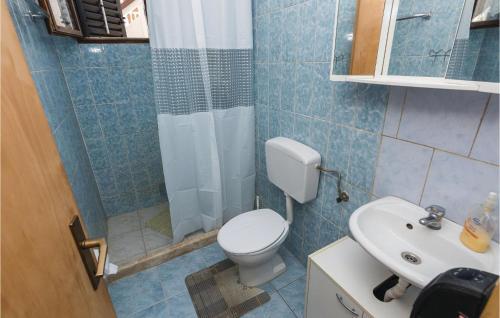 One-bedroom Apartment In Vir