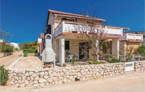 One-bedroom Apartment In Vir