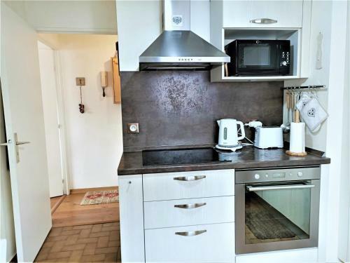 Apartment Aix-les-bains, 1 Bedroom, 2 Persons - Fr-1-555-64