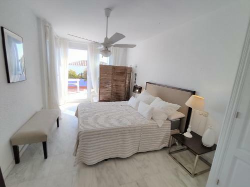 Villa Privada Cala Blanca Albert Villas