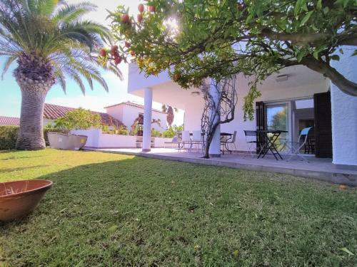 Villa Privada Cala Blanca Albert Villas