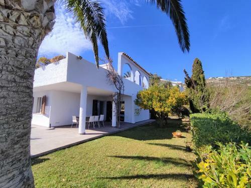 Villa Privada Cala Blanca Albert Villas