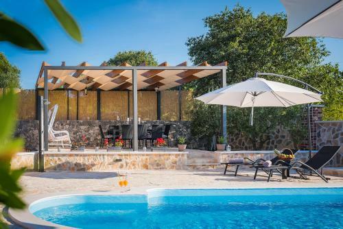 Villa Holiday Home Rider