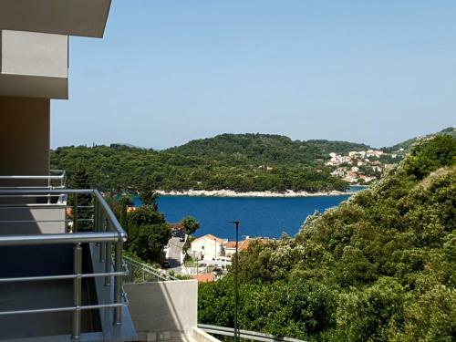 Orchid Seaview Apartment
