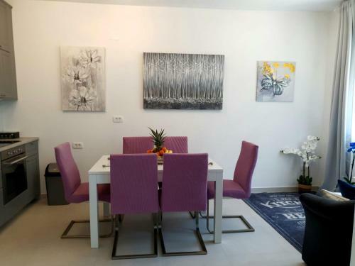Orchid Seaview Apartment