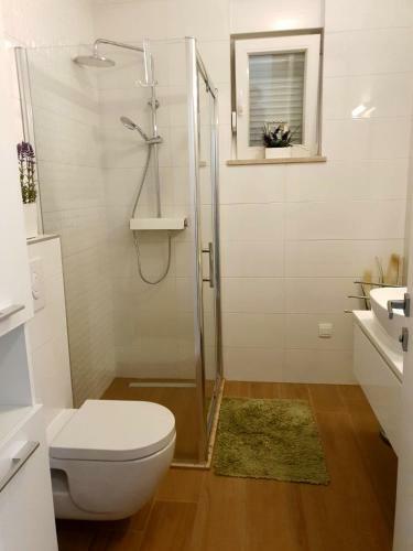 Orchid Seaview Apartment