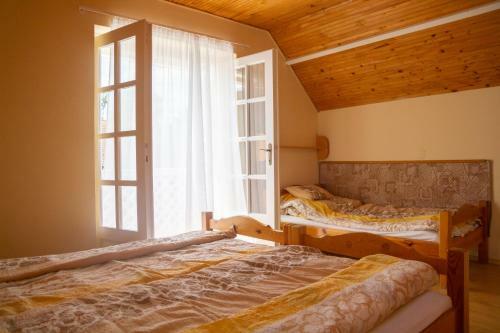 R�za Apartman - Balatonfenyves