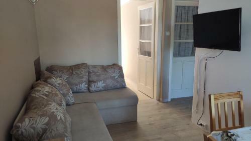 Lelle Lelke Apartmanh�z