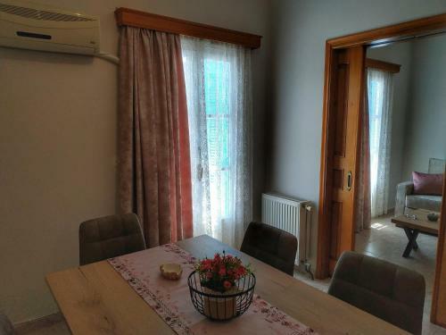 Apartamento Anemoni Rose