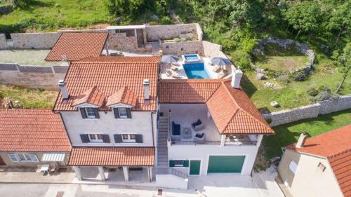 Villa Argenta, Ar?ano - Cista