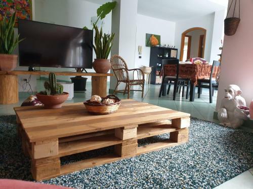 Bright And Panoramic Apartment In Aci Center