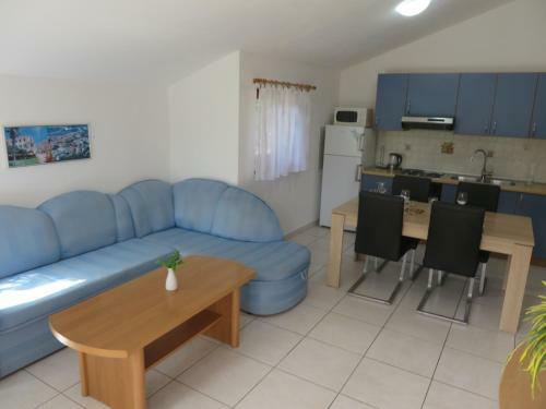Soline Beach Apartments