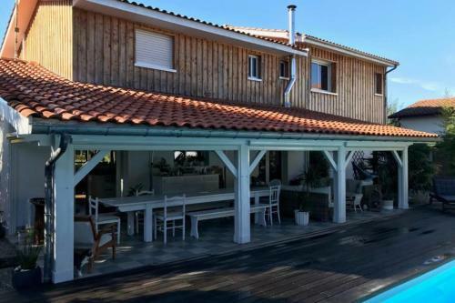 Villa Brigitte � Andernos
