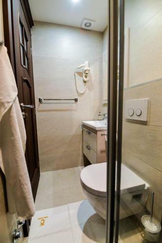 Premium Beachfront Apartments Villa Zlatko