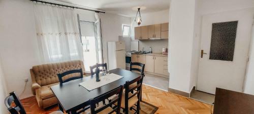 Apartment Bracovic - City Center