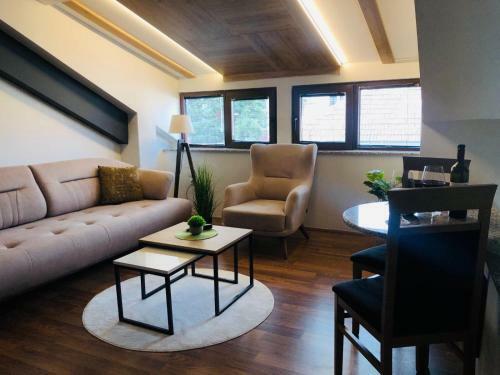 Urban Corner Deluxe Apartments