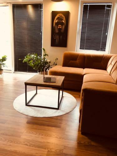 Urban Corner Deluxe Apartments
