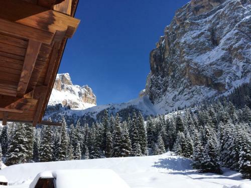 Hotel Chalet Monti Pallidi