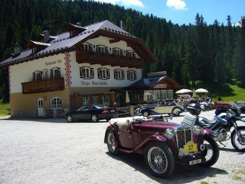 Hotel Chalet Monti Pallidi