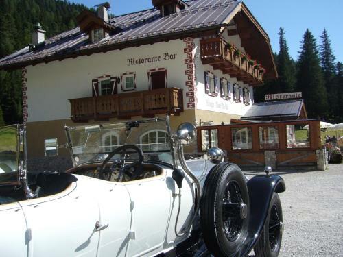 Hotel Chalet Monti Pallidi