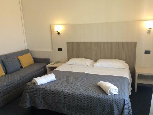 Hotel Perla Del Mare