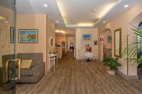 Hotel Perla Del Mare