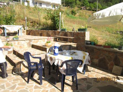 Hostal Kristal Guest House