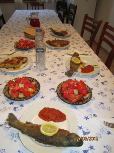Hostal Kristal Guest House