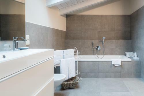 Hostal Hotel Garni - Chiemsee-pension-seebruck