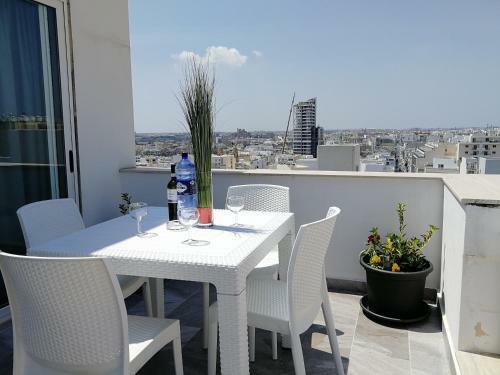 Wonderful Apartments With Shared Jacuzzi And Panorama Rooftop